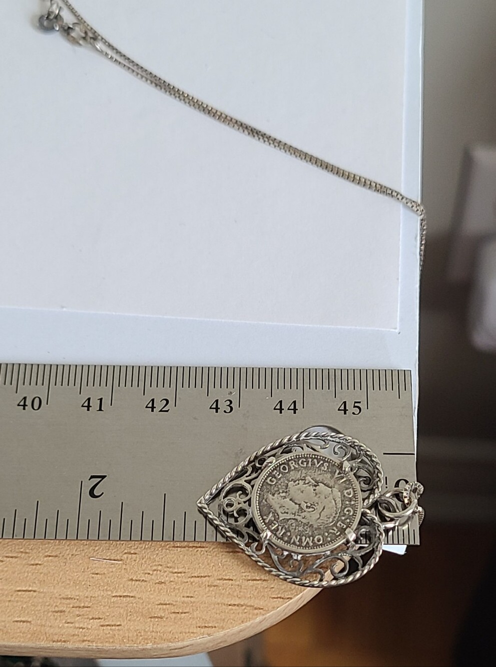 Vintage King George Coin Ornate Sterling Silver Filigree Heart Pendant Necklace - Picture 9 of 10